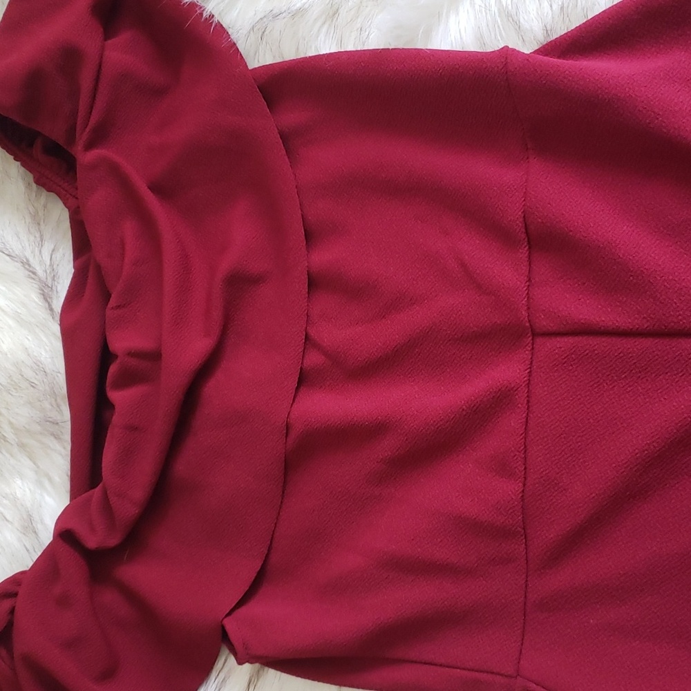 Red romper size medium - Picture 7 of 10